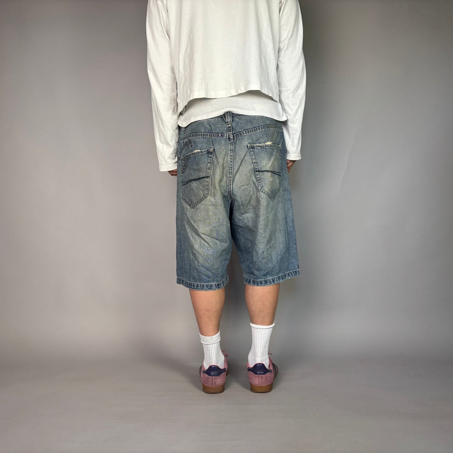 Vintage Hip Hop Jorts/ 34 (L)