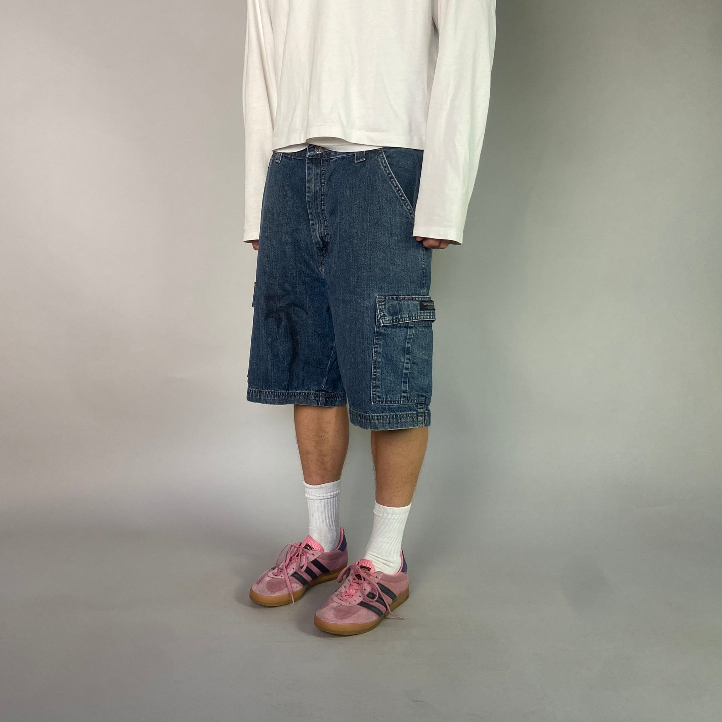Vintage Wrangler Cargo Jorts/ 34 (M)
