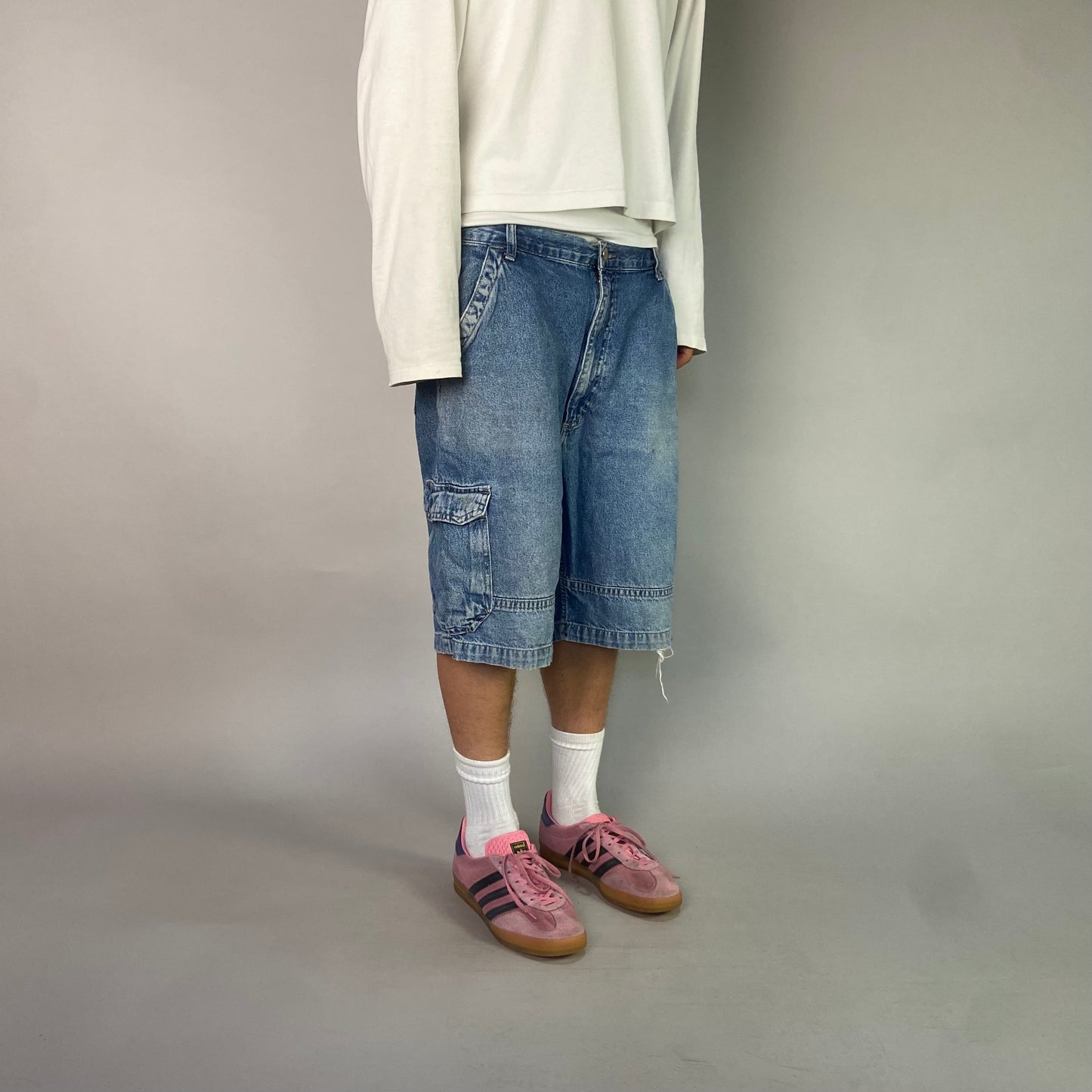 Vintage Wrangler Cargo Jorts/ 36 (L)