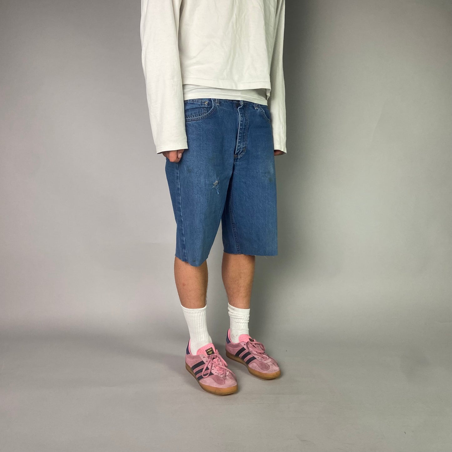 Vintage Carhartt Cut Off Jorts/ 33 (M)