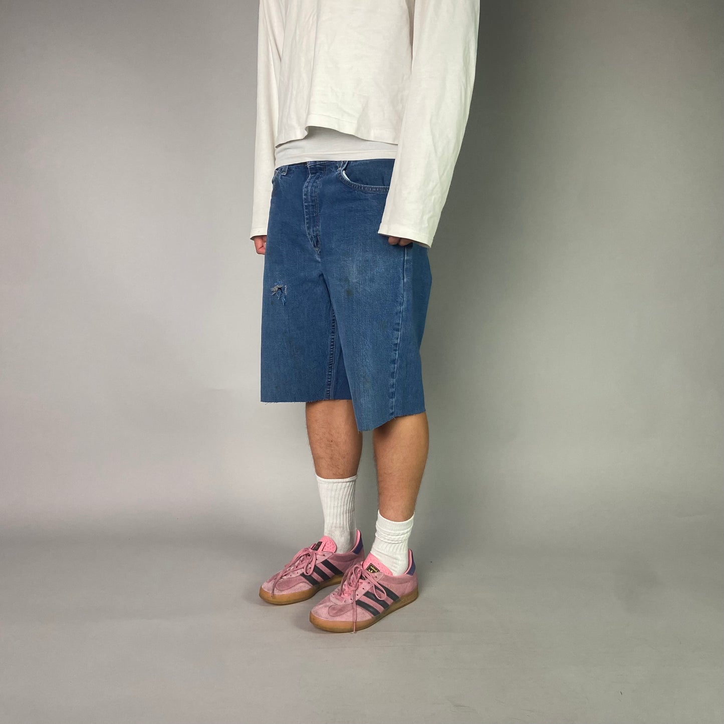 Vintage Carhartt Cut Off Jorts/ 33 (M)