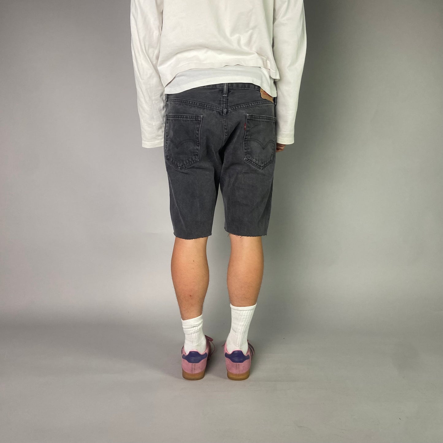 Vintage Levis Cut Off Jorts/ 34 (M)