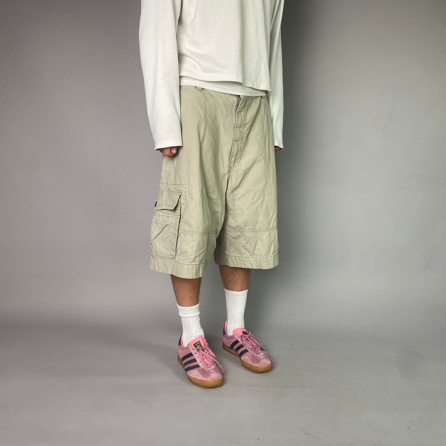 Vintage Levis Baggy Cargo Shorts/ 40 (XL)