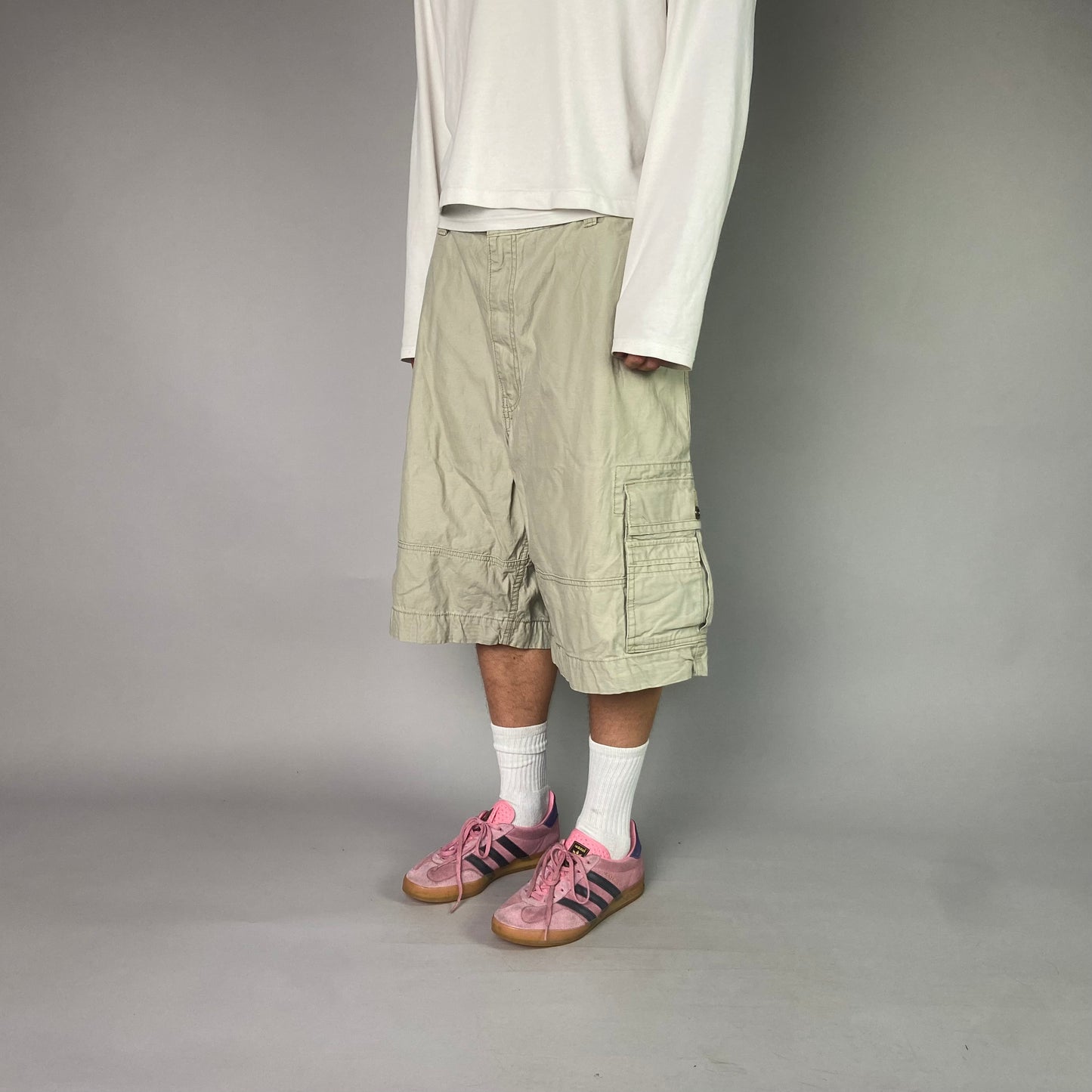 Vintage Levis Baggy Cargo Shorts/ 40 (XL)