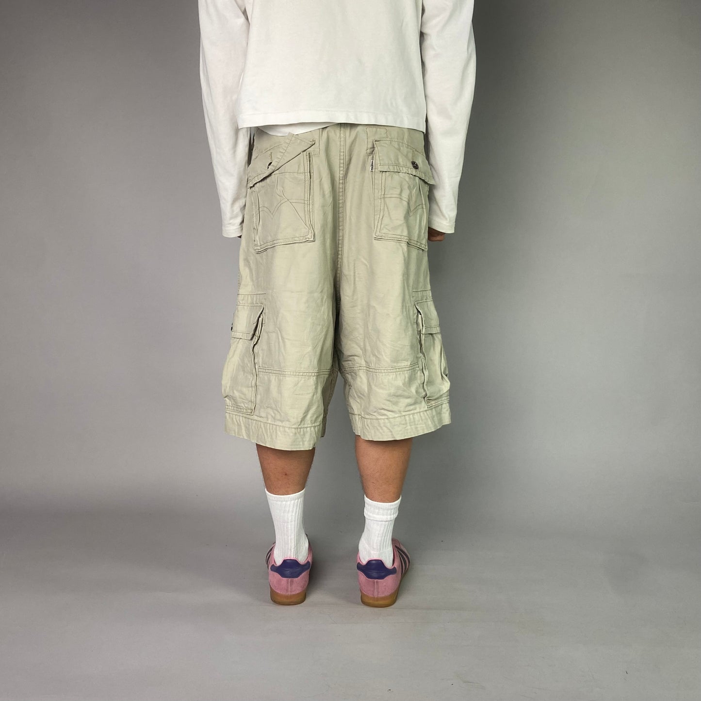 Vintage Levis Baggy Cargo Shorts/ 40 (XL)