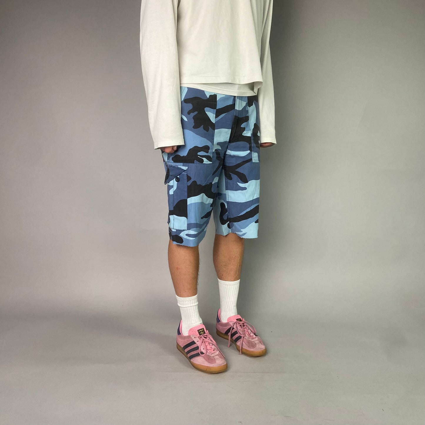 Vintage Camo Cut Off Shorts/ 30 (S)