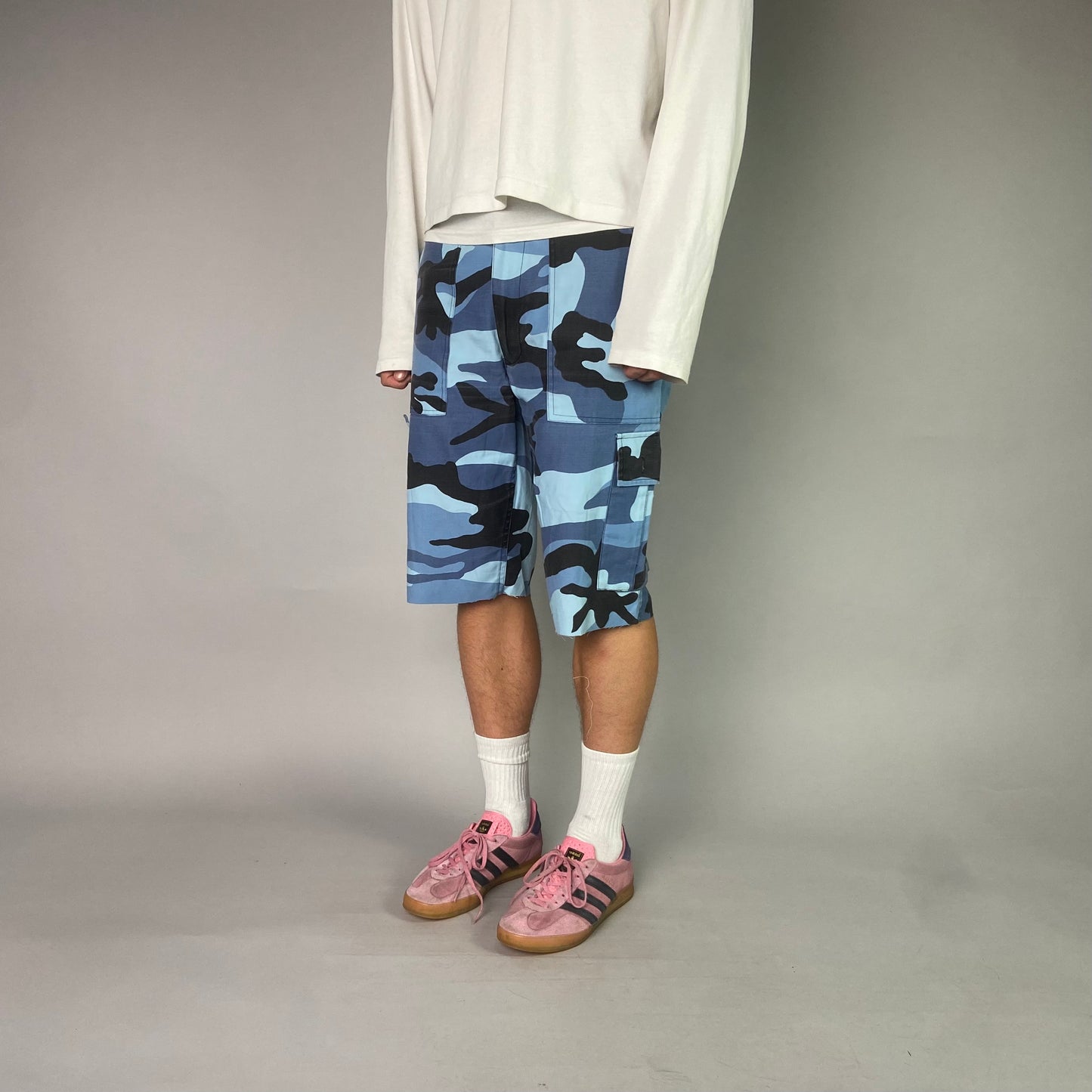 Vintage Camo Cut Off Shorts/ 30 (S)