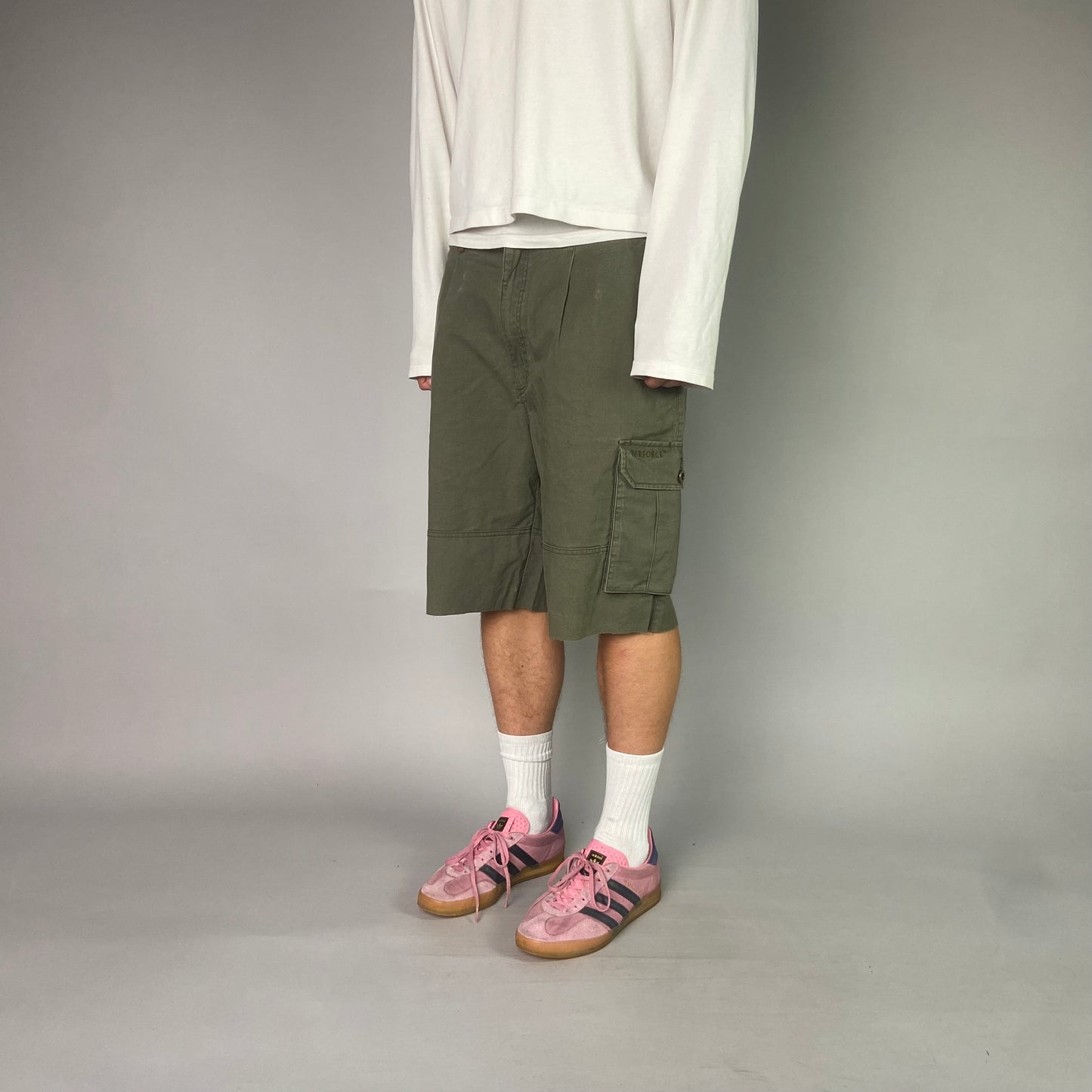 Vintage Cut Off Cargo Shorts/ 32 (M)