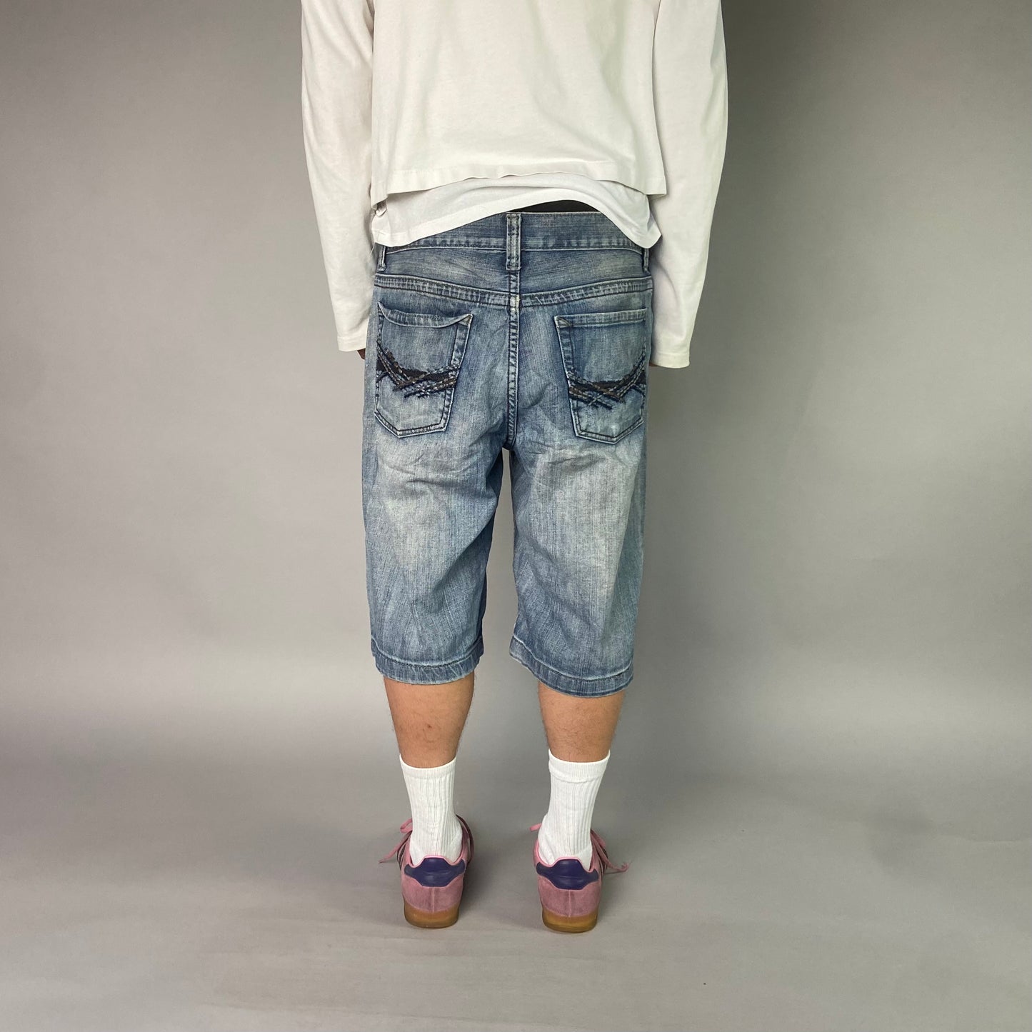 Vintage Hip Hop Jorts/ 34 (M)