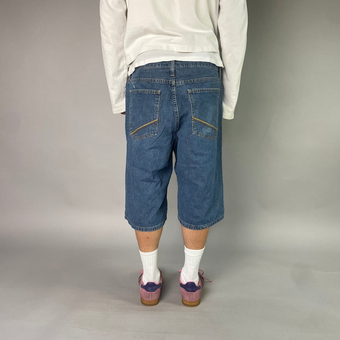 Vintage Hip Hop Jorts/ 34 (M)