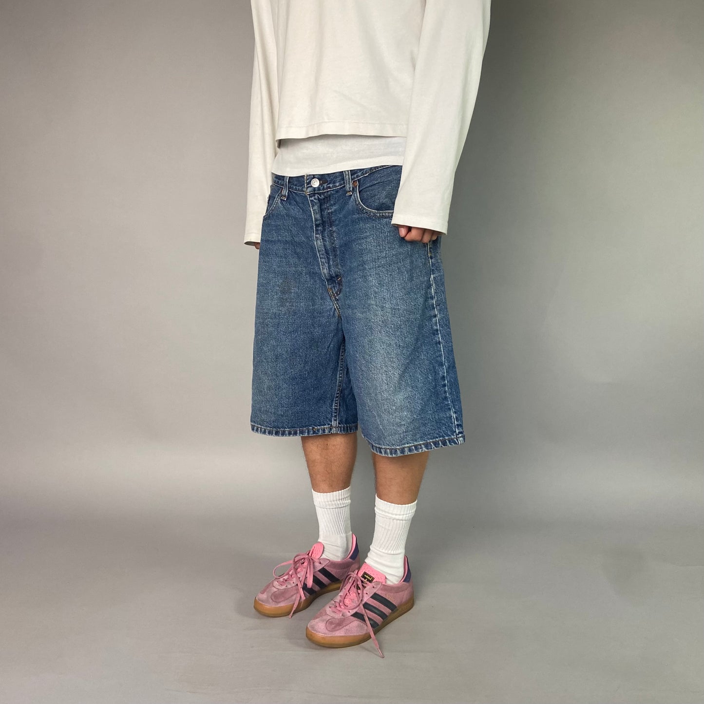 Vintage Levis 550 Jorts/ 38 (L)