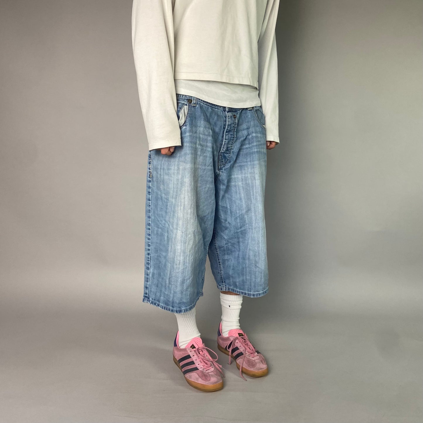 Vintage Hip Hop Jorts/ 42 (XL)