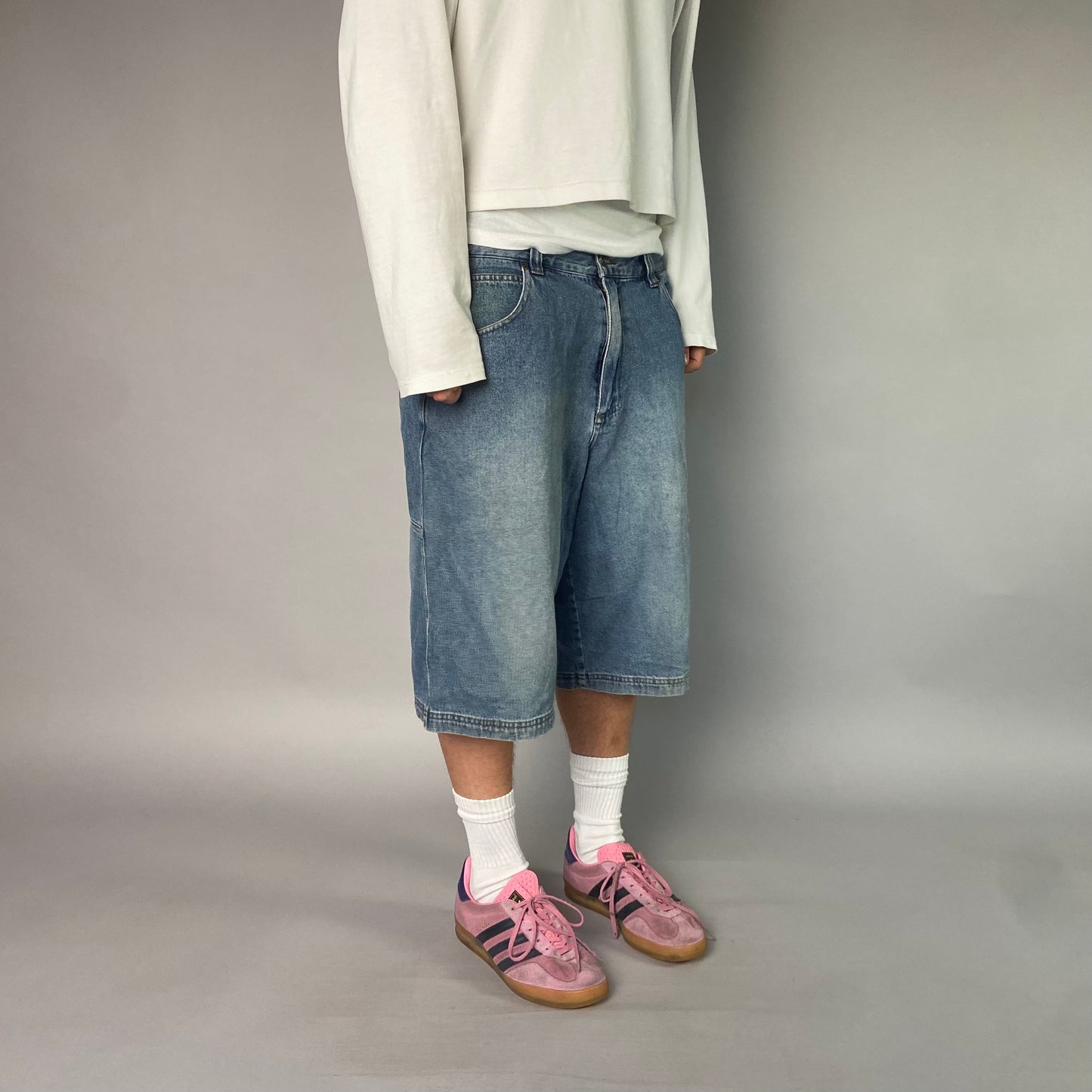 Vintage Hip Hop Jorts/ 32 (M)
