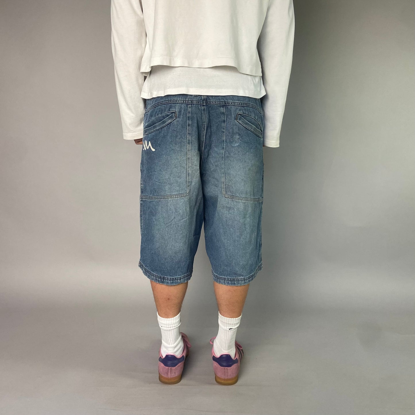 Vintage Hip Hop Jorts/ 32 (M)