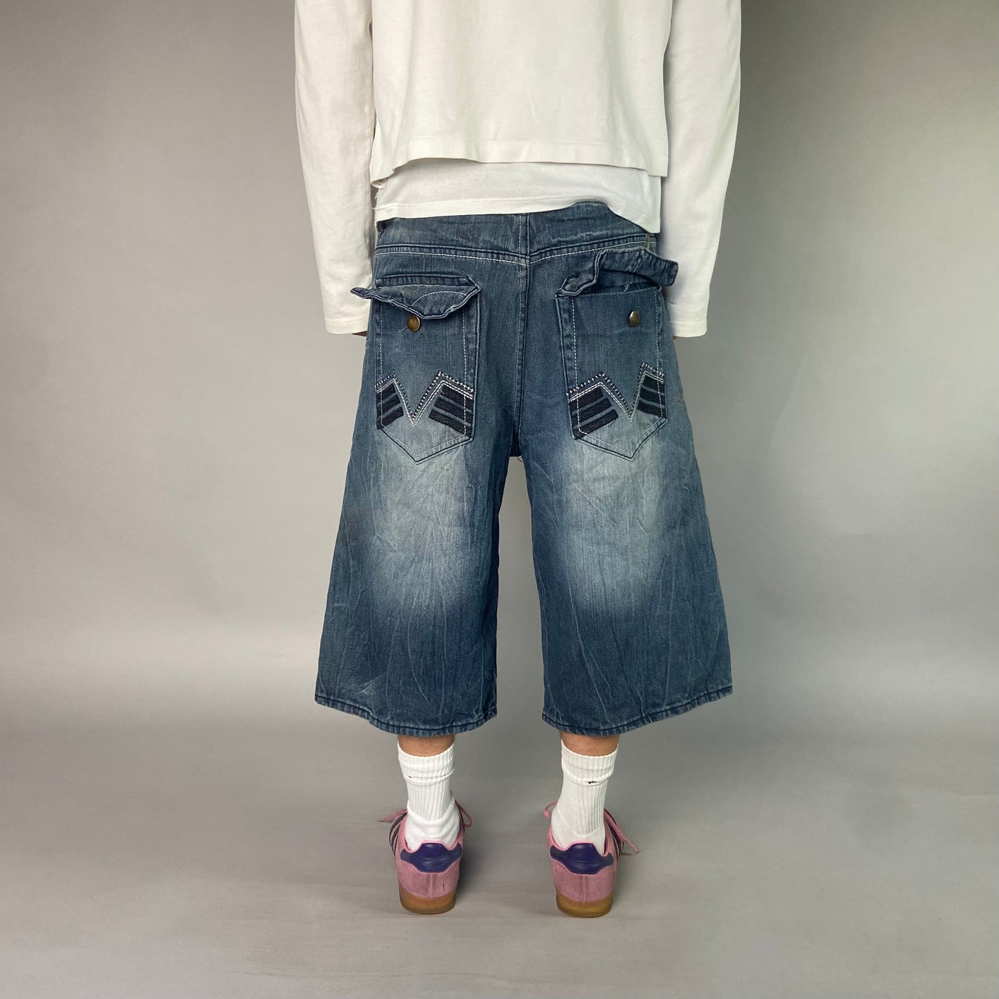 Vintage Hip Hop disdressed Jorts/ 38 (XL)