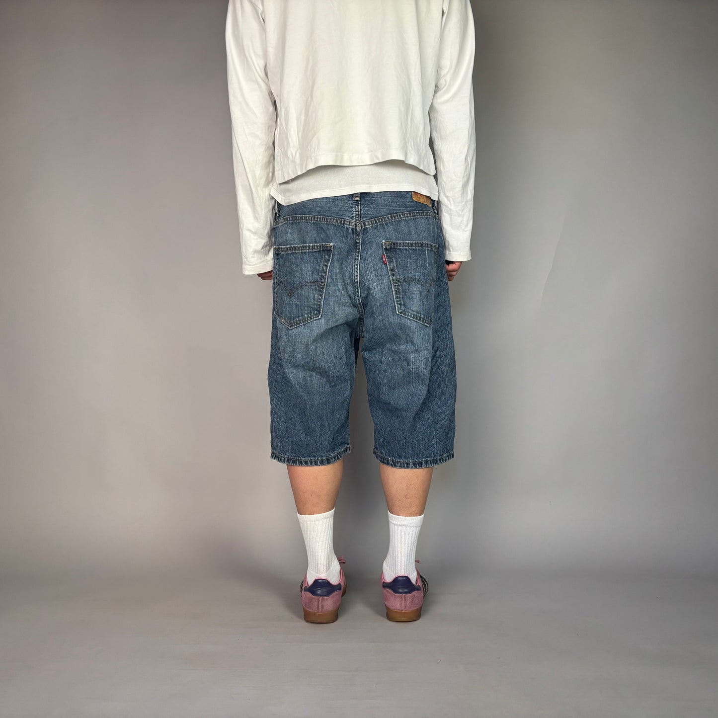 Vintage Levis 569 Jorts/ 36 (L)