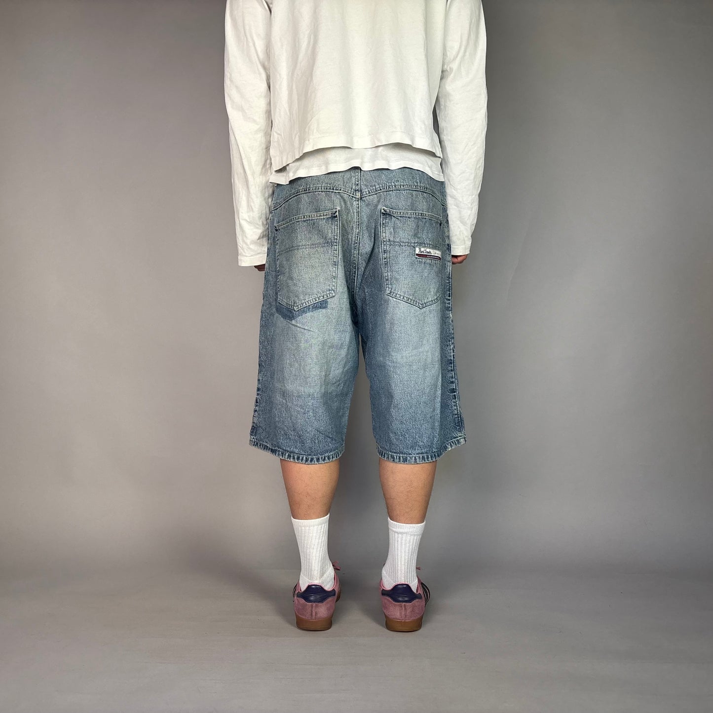 Vintage Hip Hop Jorts/ 32 (M)