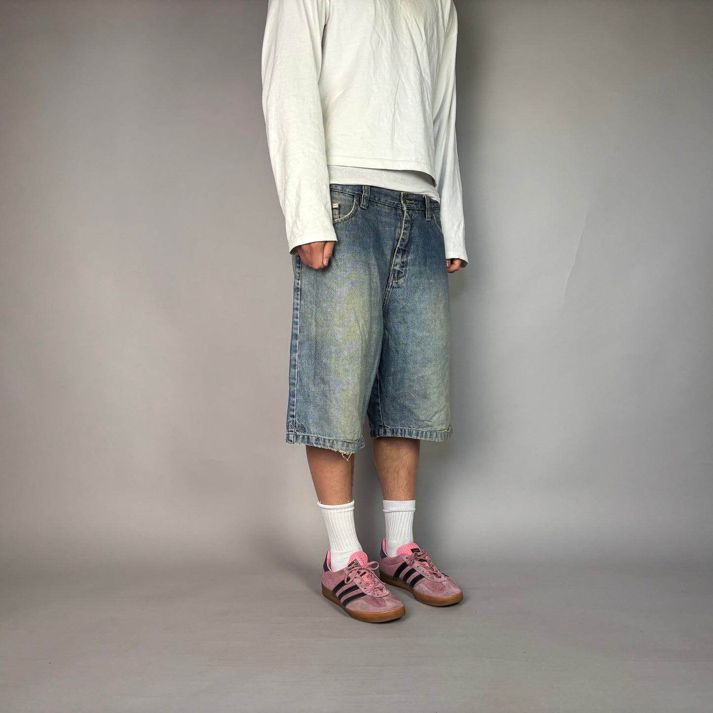 Vintage Hip Hop Jorts/ 34 (L)