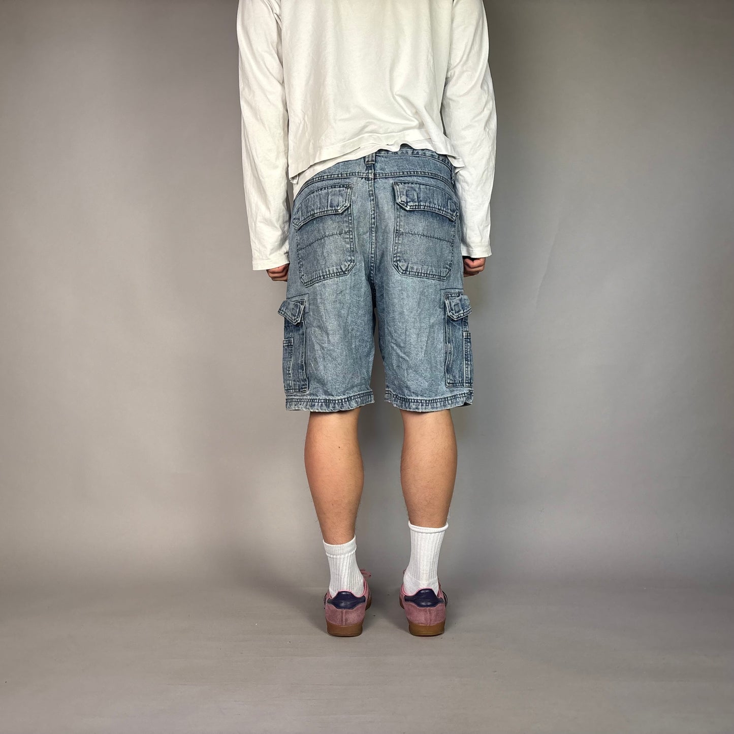 Vintage Wrangler Cargo Jorts/ 32 (M)