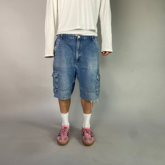 Vintage Wrangler Cargo Jorts/ 36 (L)