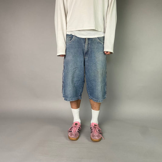 Vintage Hip Hop Jorts/ 32 (M)