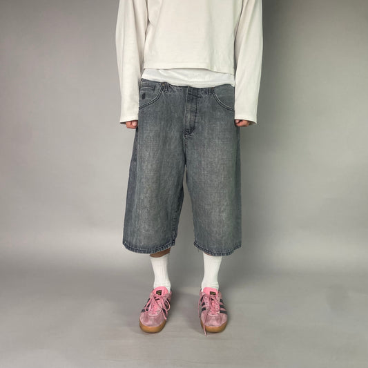 Vintage Hip Hop Jorts/ 36 (L)