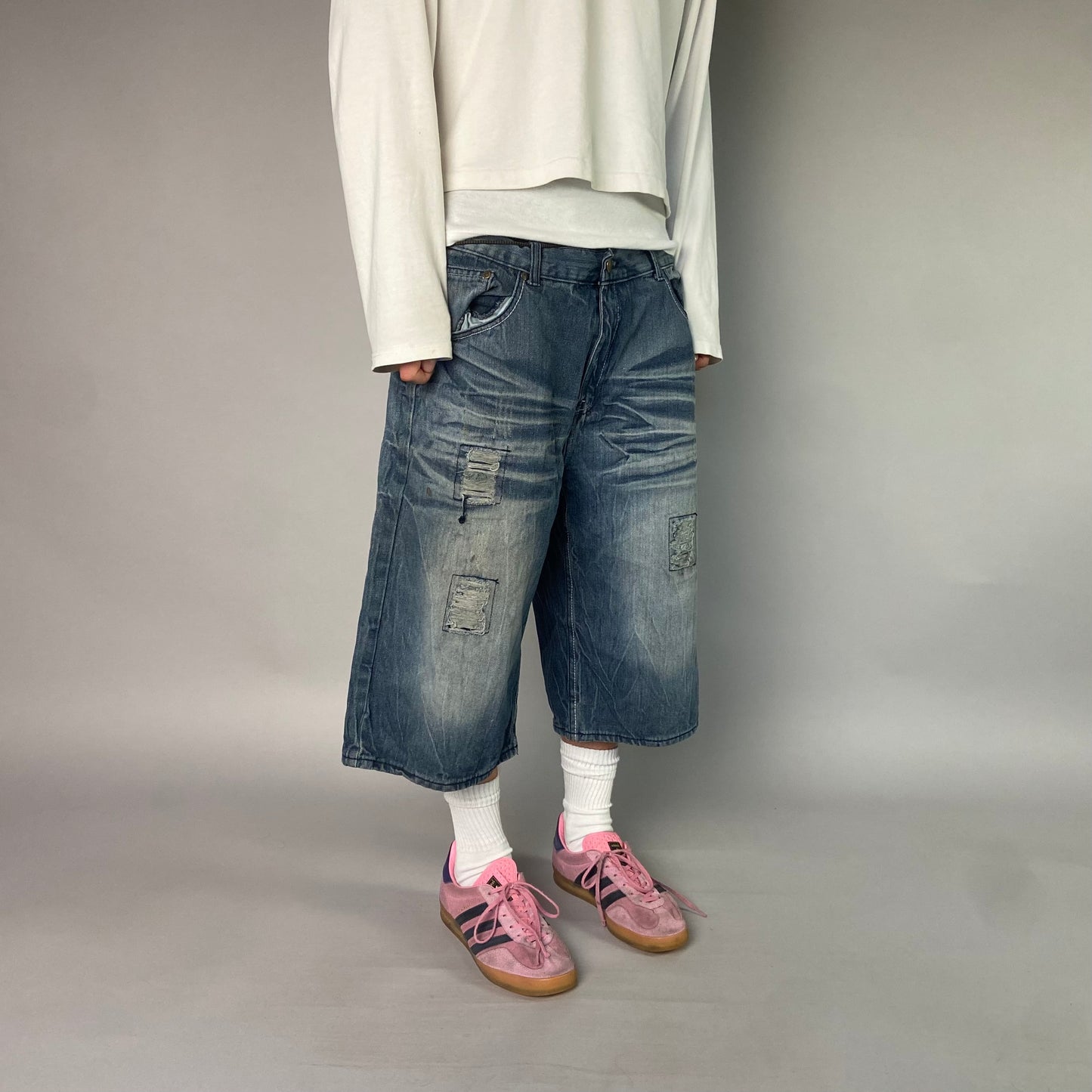 Vintage Hip Hop disdressed Jorts/ 38 (XL)