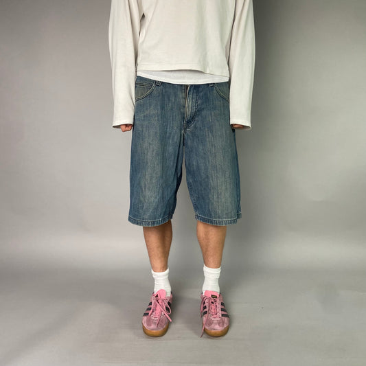 Vintage Colorado Jorts// 32 (M)
